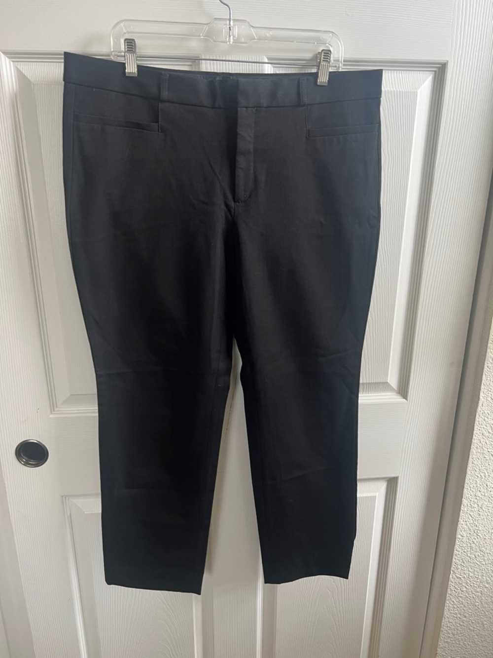 Women’s Black Casual Pants - Classic ankle Fit